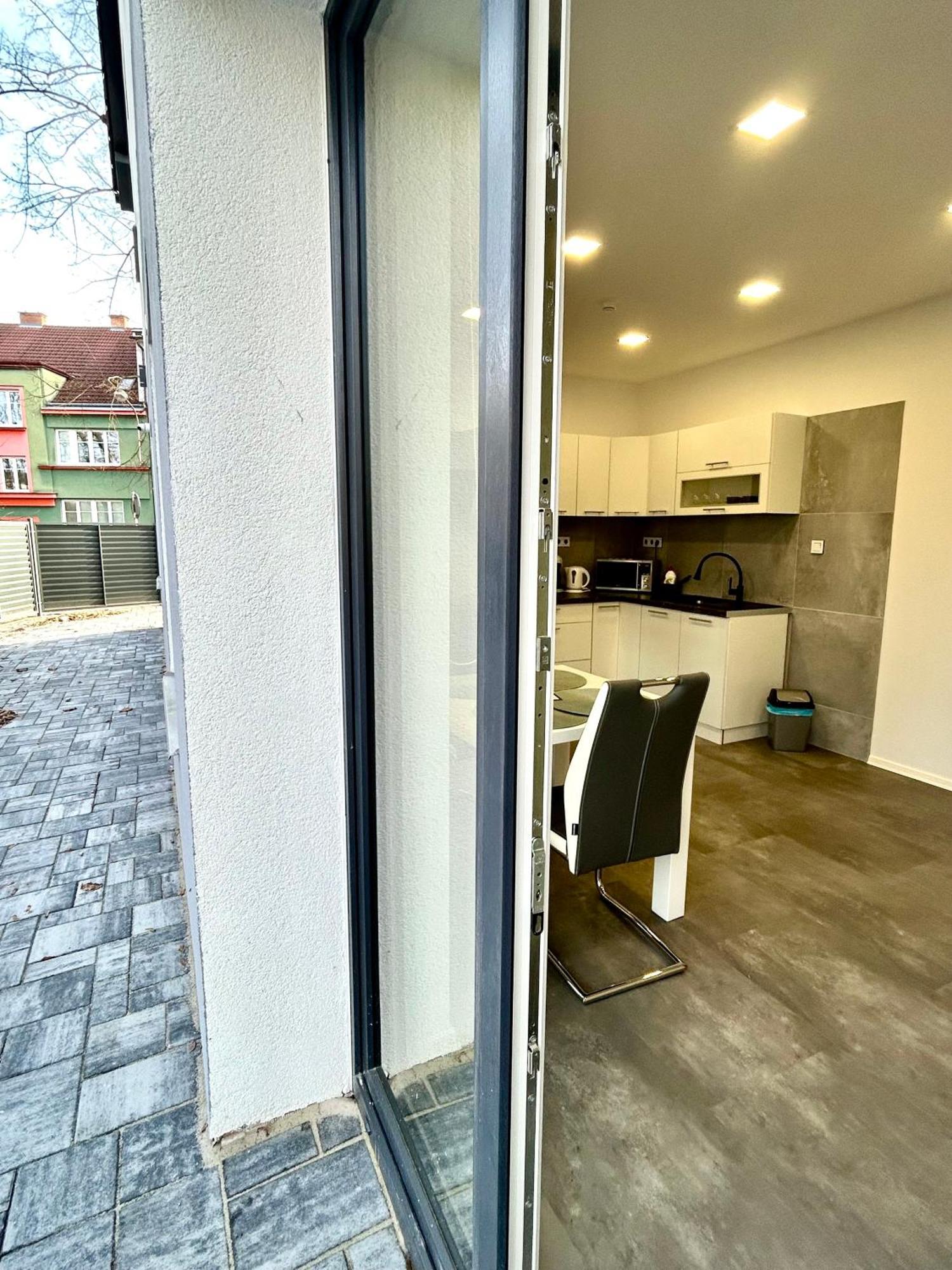 Apartmany Premium Se Soukromym Parkovanim Ceska Lipa Exterior photo